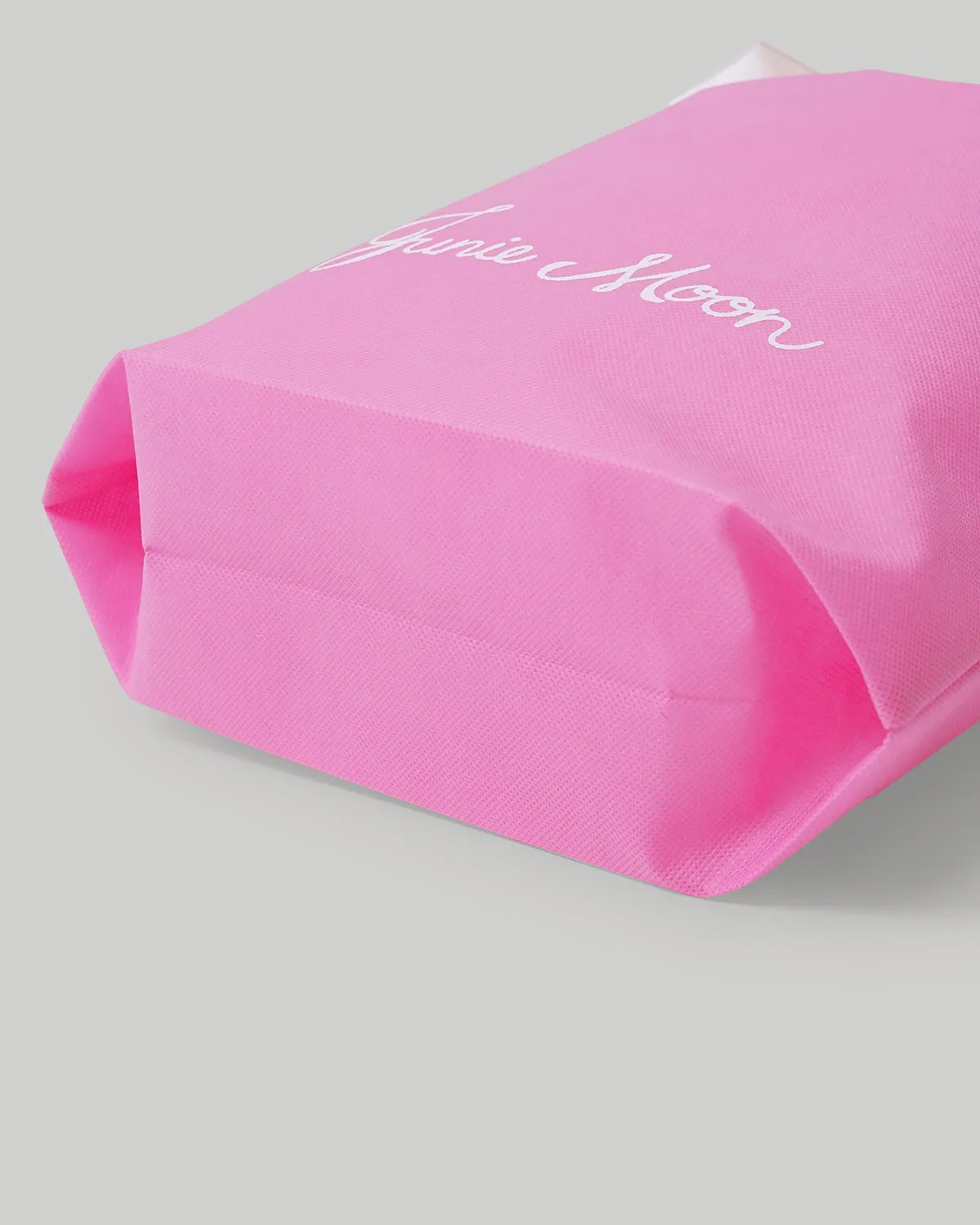 不織布2層巾着袋_ピンク_底面