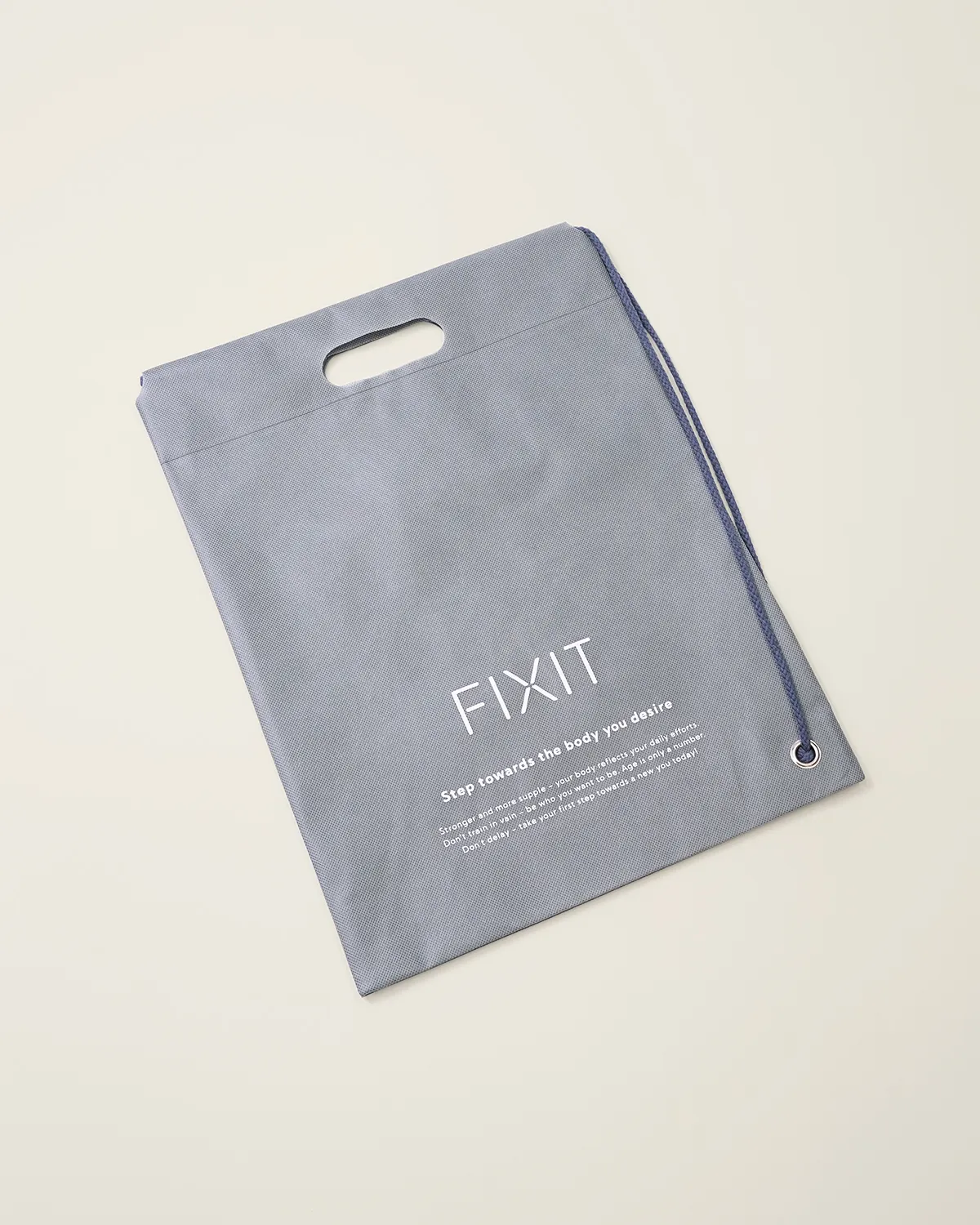 不織布底ガゼットショルダーバッグ_置き斜め