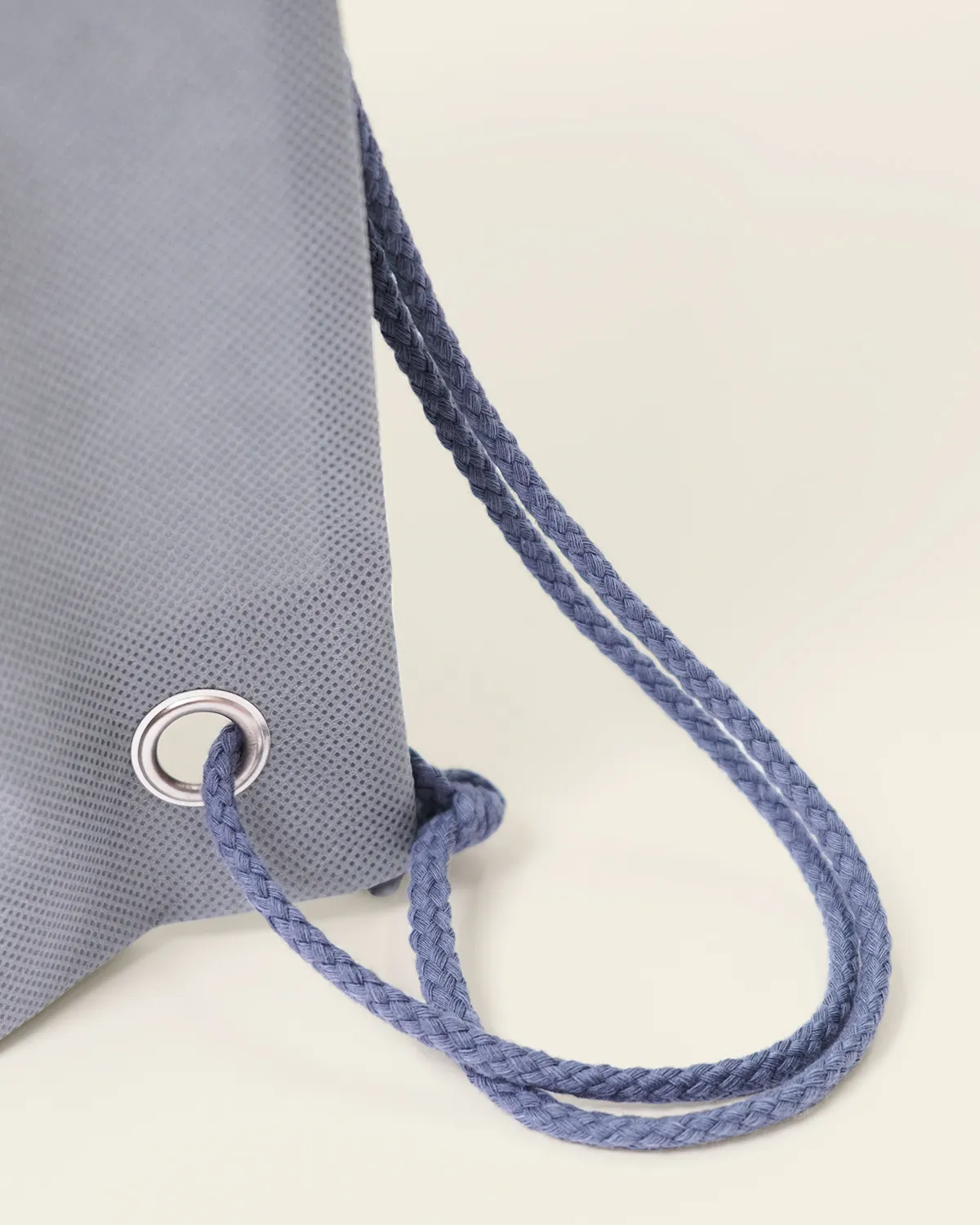 不織布底ガゼットショルダーバッグ_ハトメ・紐
