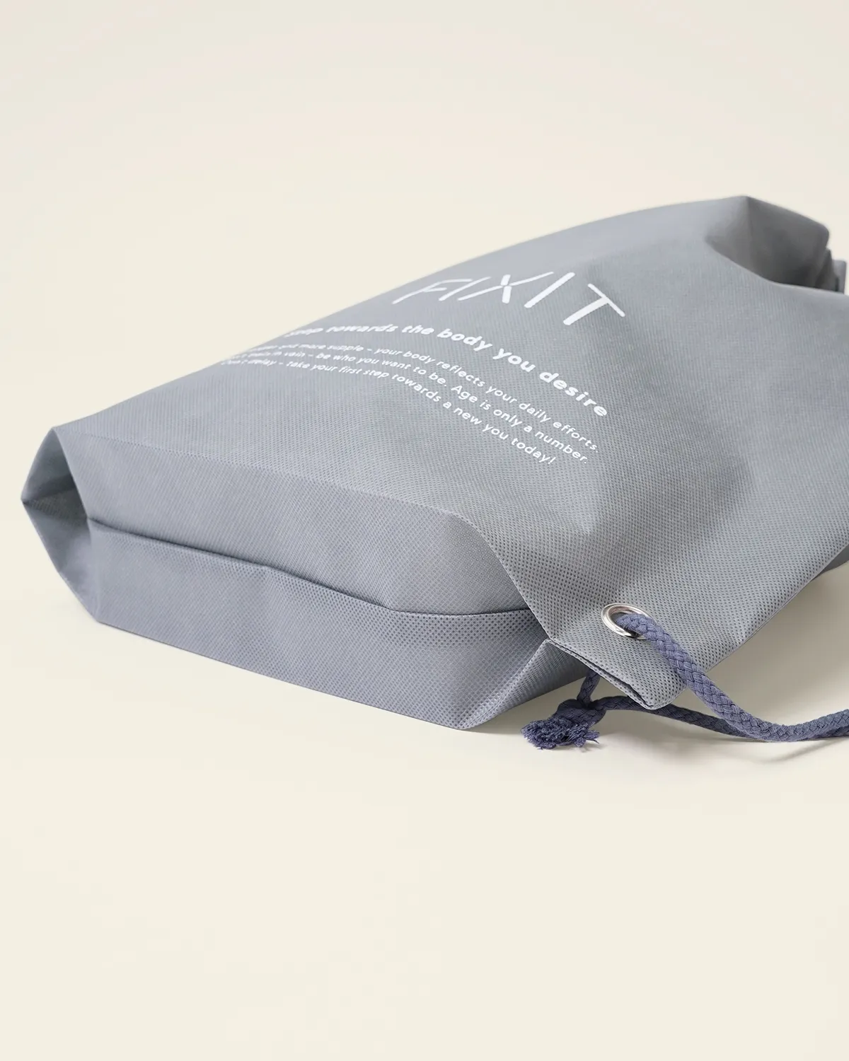 不織布底ガゼットショルダーバッグ_底ガゼット