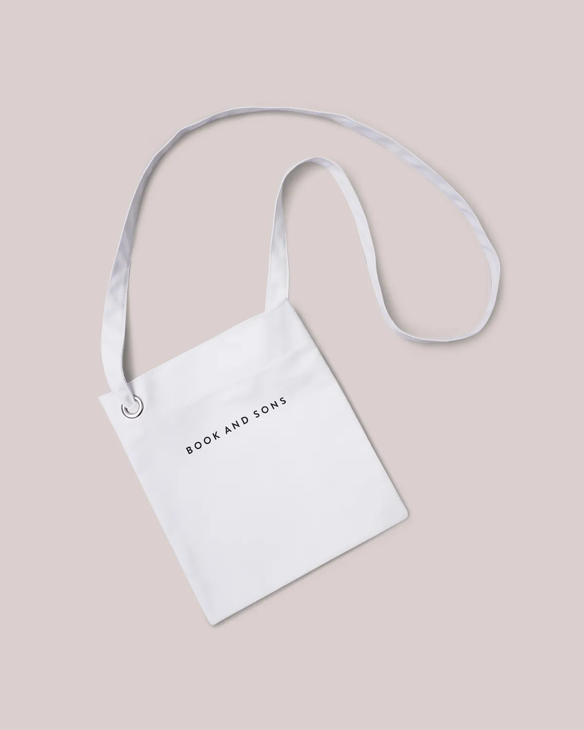 コットン8オンスマチなしサコッシュ_平置き正面