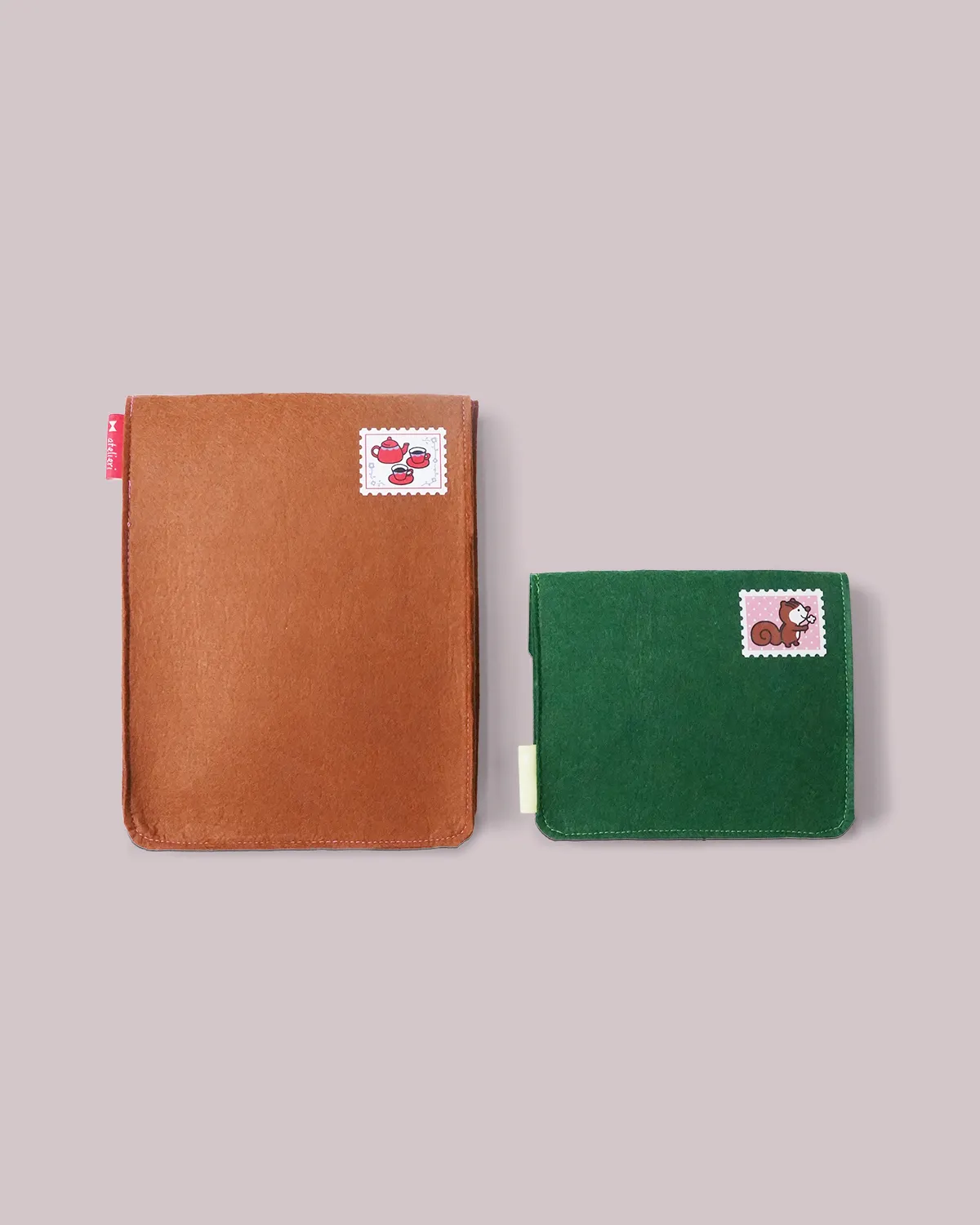 フェルト角底ポーチ_薄茶_緑_背面